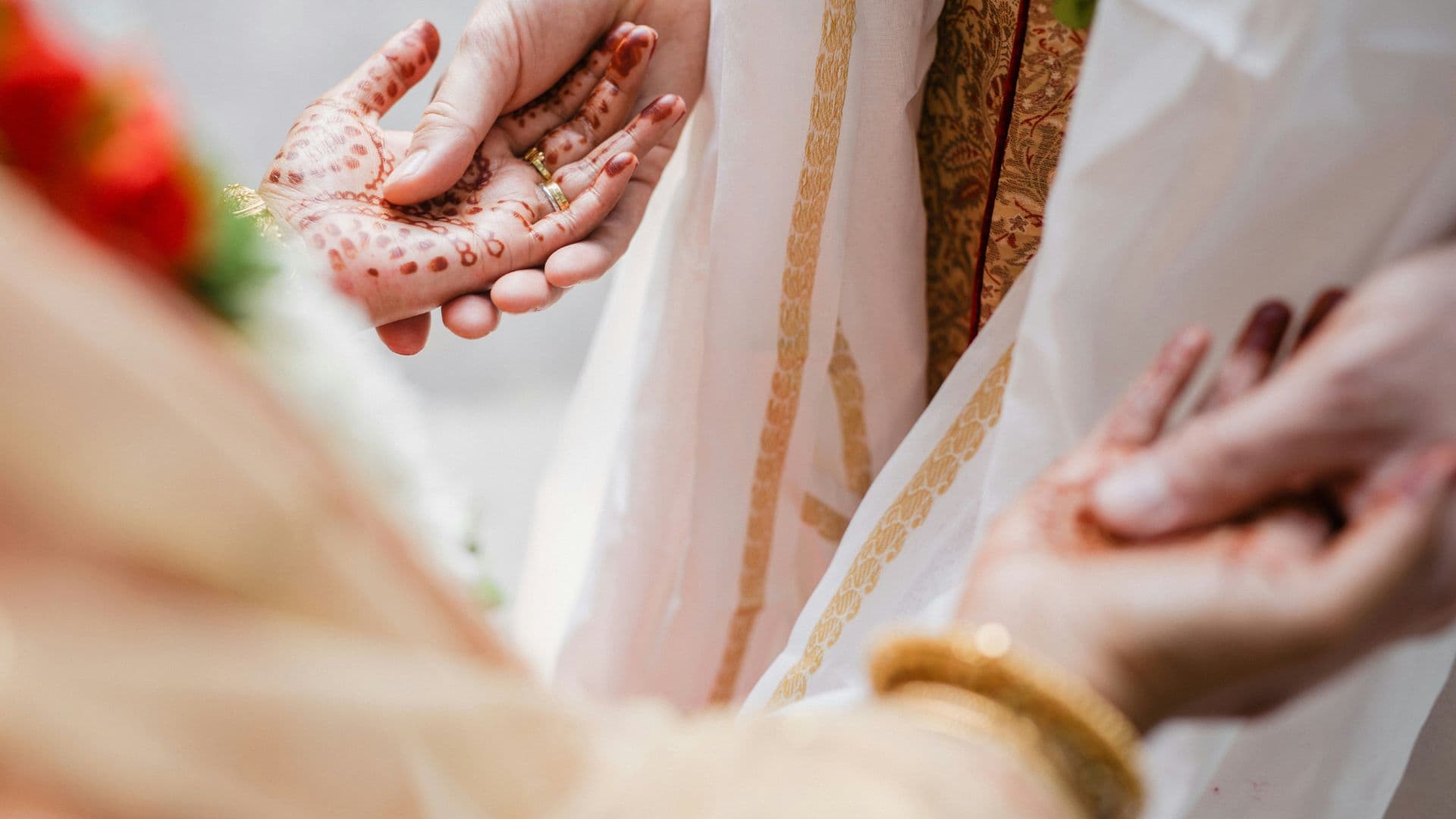 Winter Wedding Planning Guide: November 2026 to February 2027 (Dates, Budget, Checklist & Timeline)